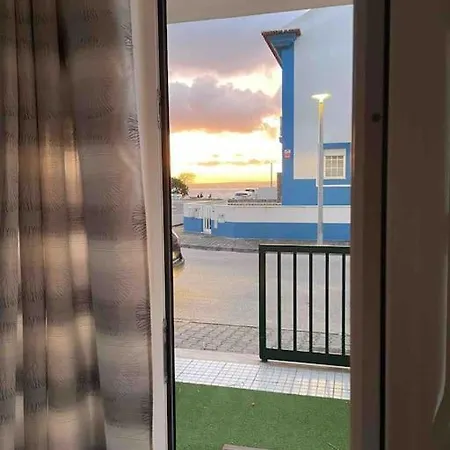 Waters House Apartmán *