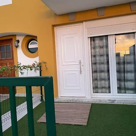 아파트 Waters House 페니케