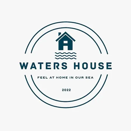 Waters House Apartmán Peniche